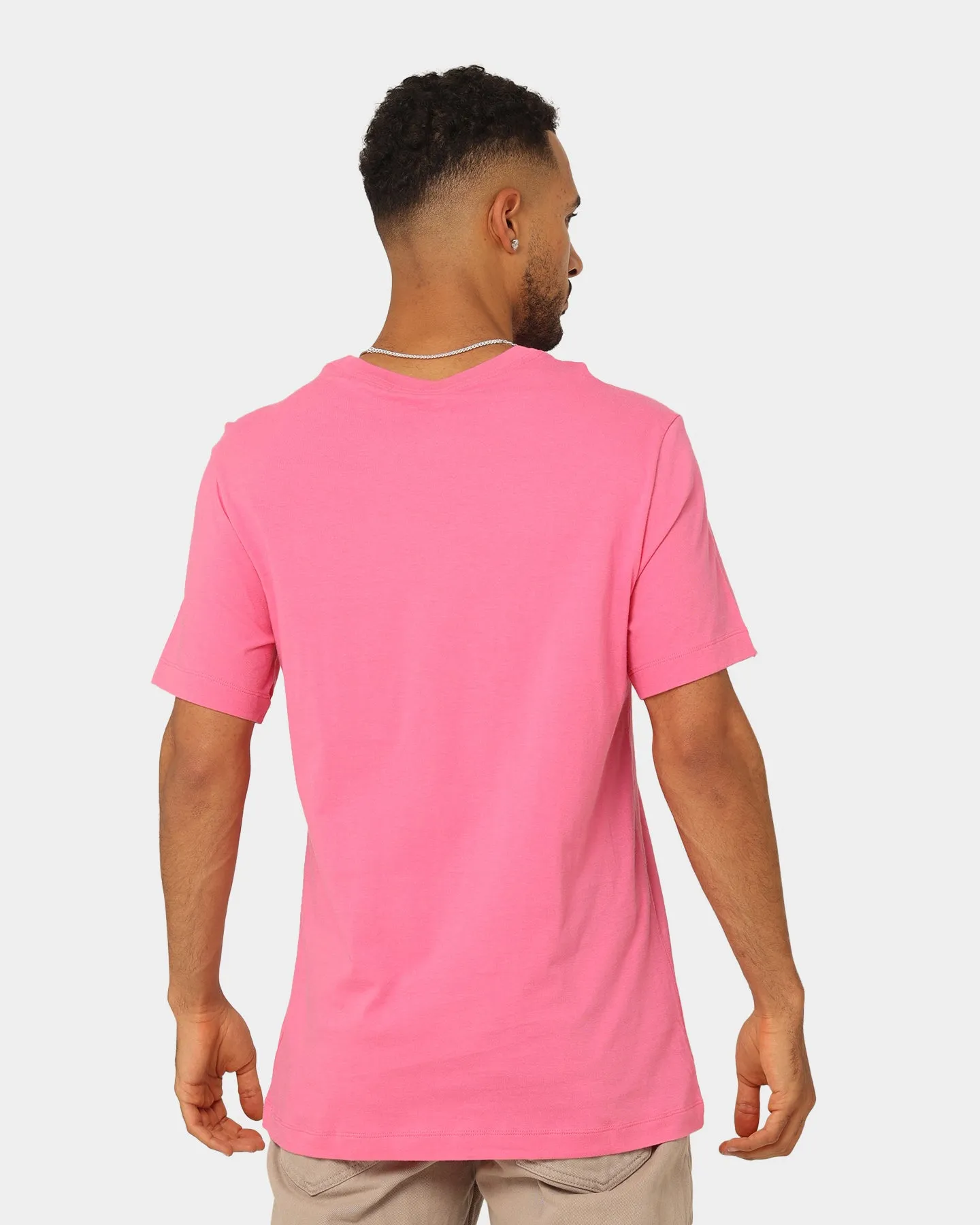 Nike Nike Sportswear Club T-Shirt Pinksicle