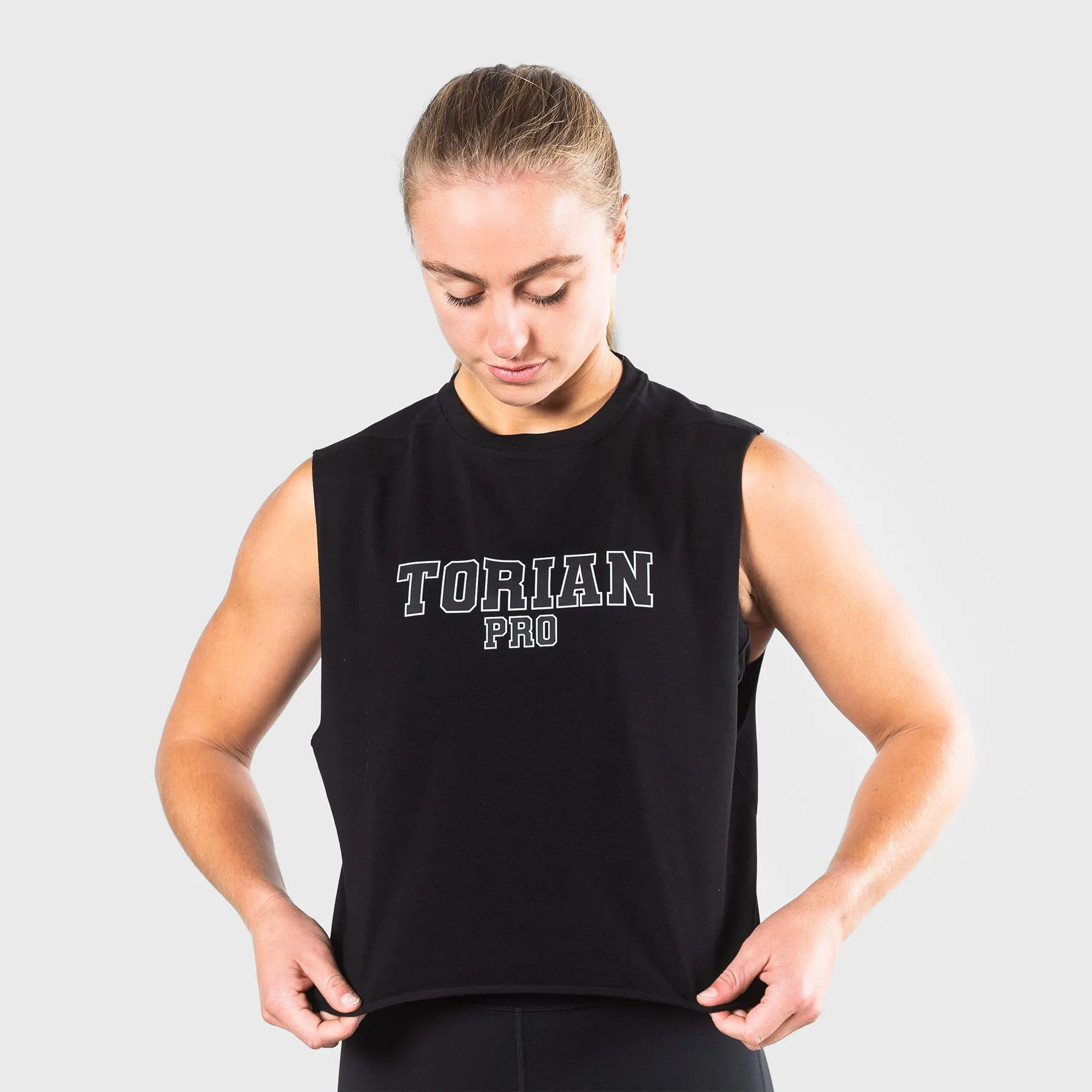 TWL - WOMEN'S SLASH CROP - TORIAN SQUAD - BLACK