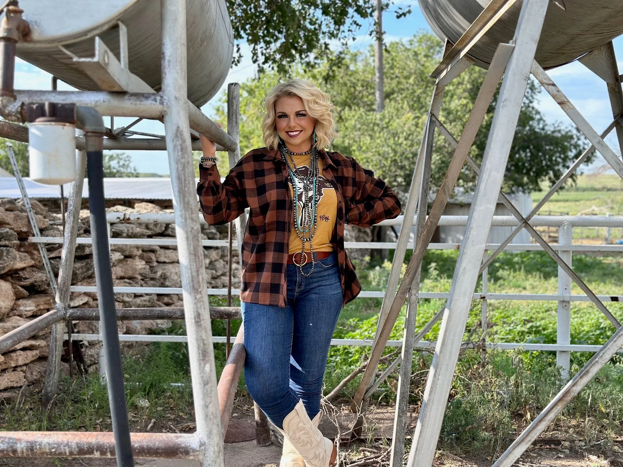 Western Vibes Antique Gold Tee